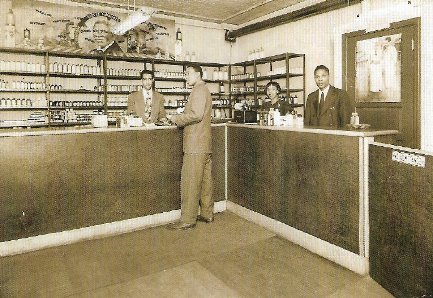 Drug store from the 50's that carried Ringmaster Rubbing Oil